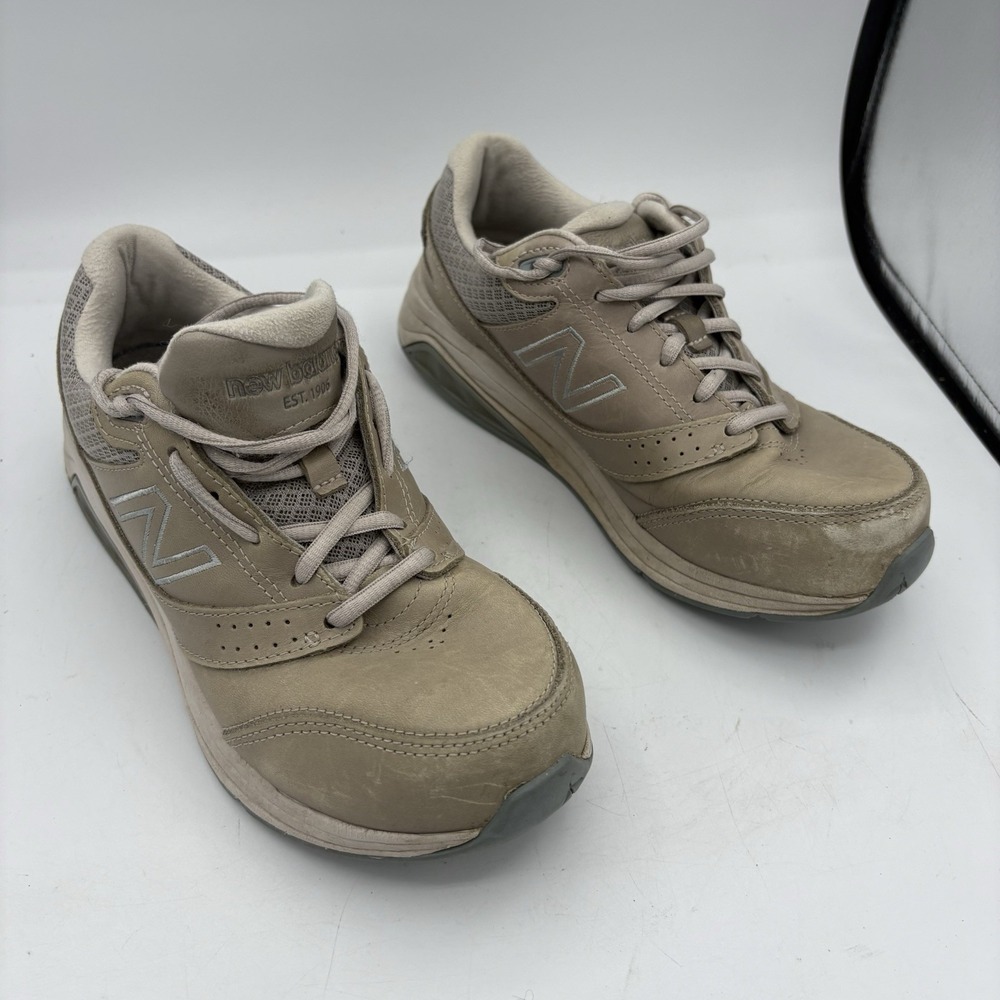 New‎ Balance Shoes Womens Size 7 D 928 V3 Beige Casual Walking Sneakers